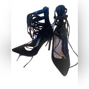 Fashion Nova Black Tie Up/ Zipper Pointed Heel -8.5